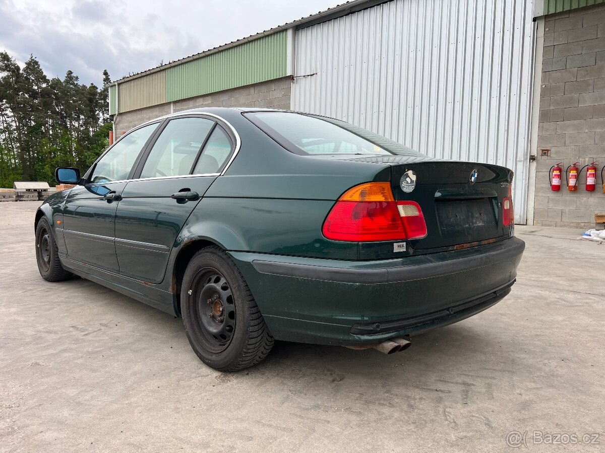 BMW E46 323i 256S4 Farngruen na díly - 3