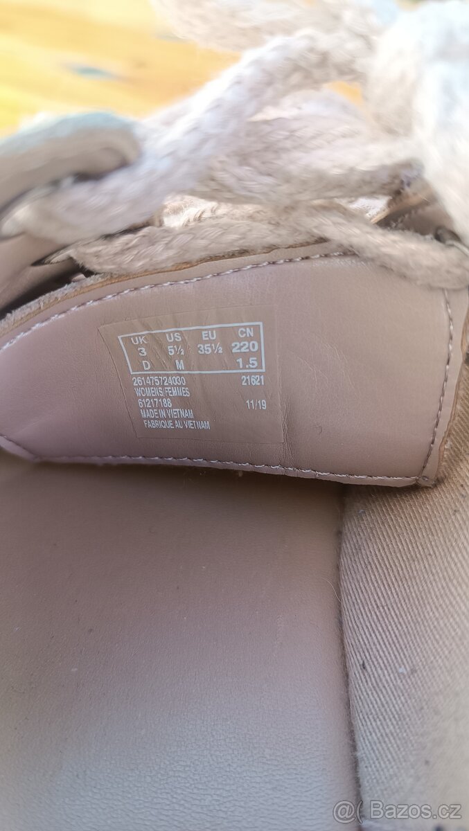 Dámské polobotky CLARKS FUNNY DREAM 35,5 - 3