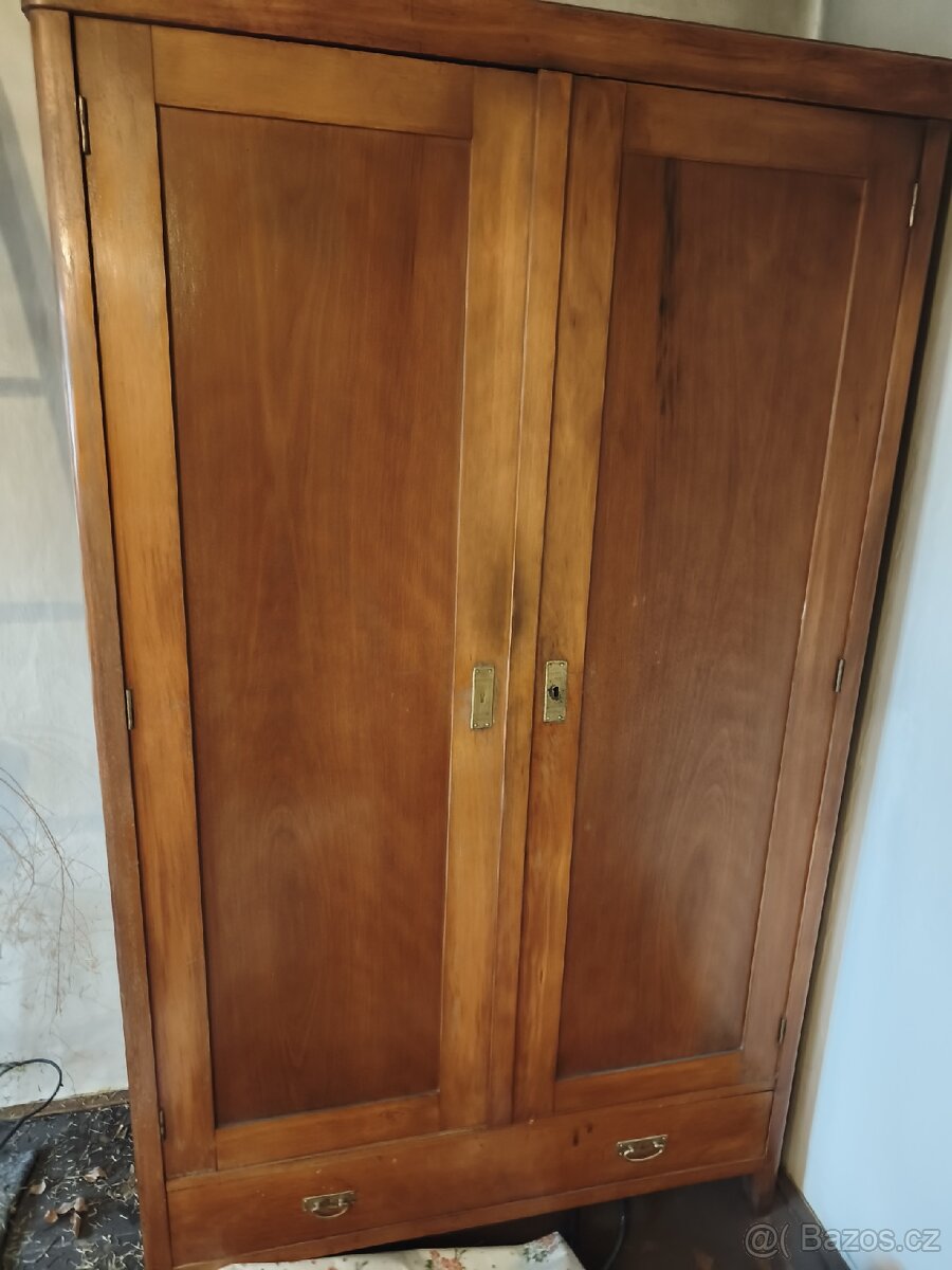 Prodám starý nábytek , - 3