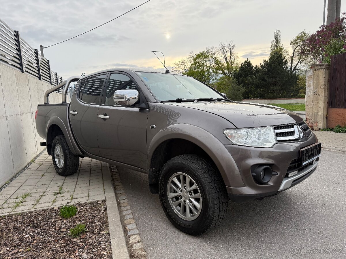 MITSUBISHI L200 2.5 DID 100KW 2015