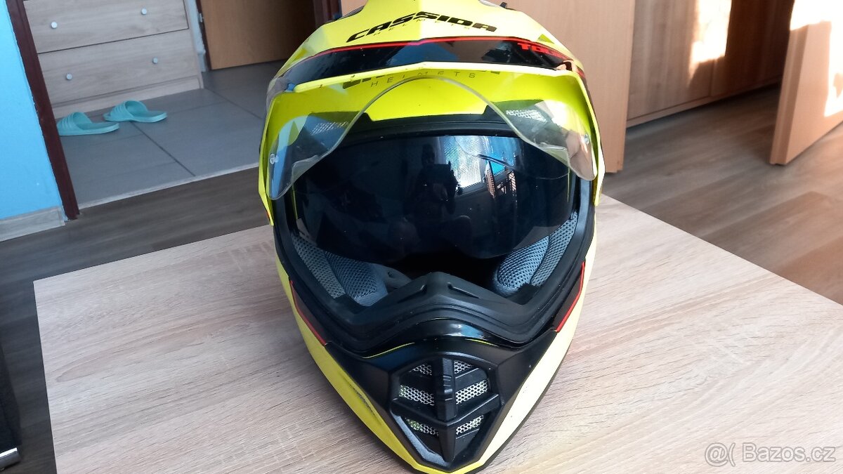 Integrální přilba. - 3