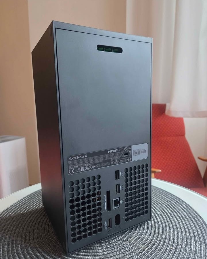 Xbox Series X 1T - 3