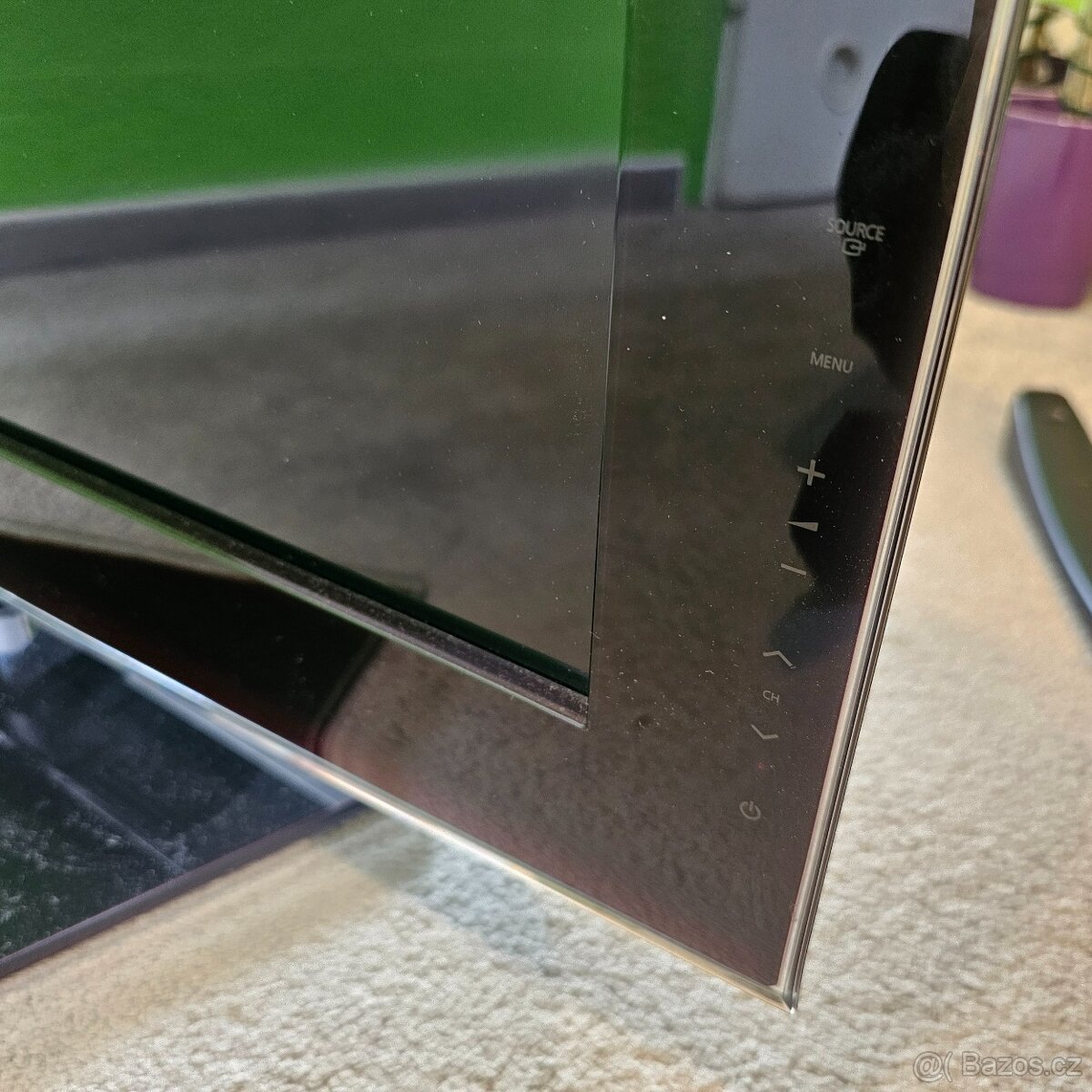 FullHD TV Samsung LE32B551 - 3