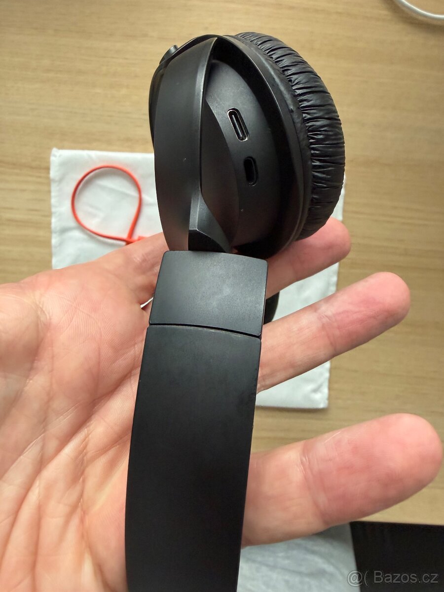 Sluchátka JBL Tune 510BT černá - 3