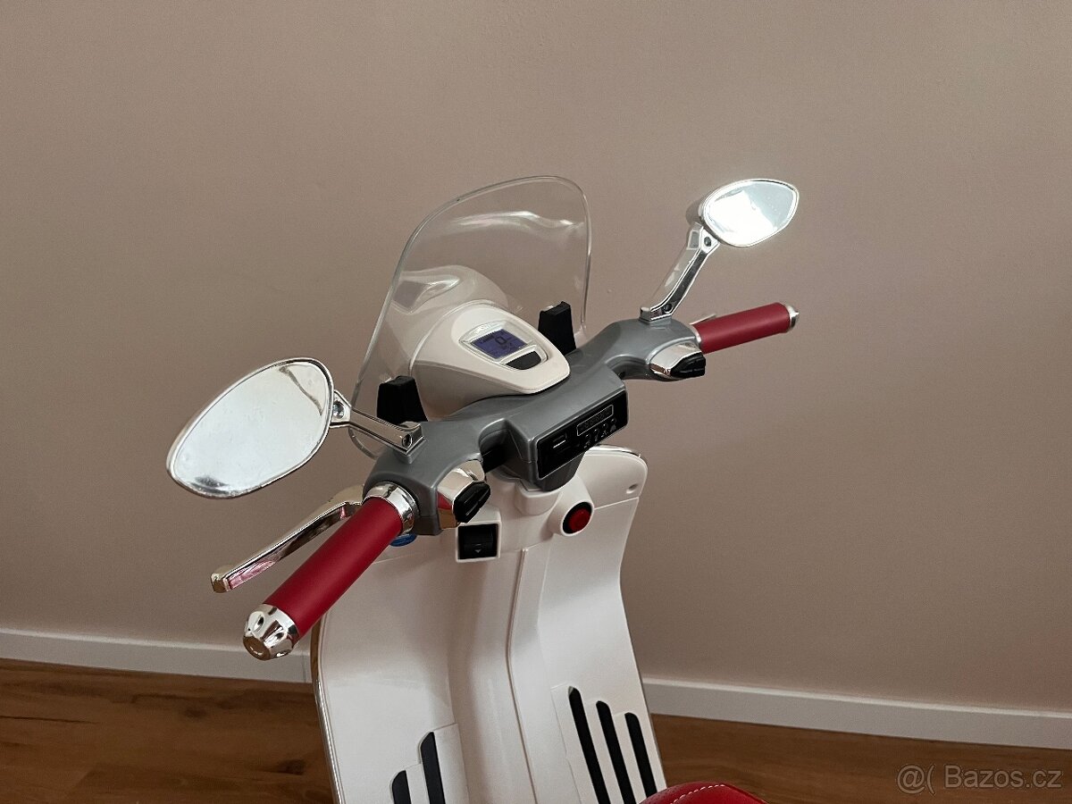 Elektrická Motorka Vespa - 3