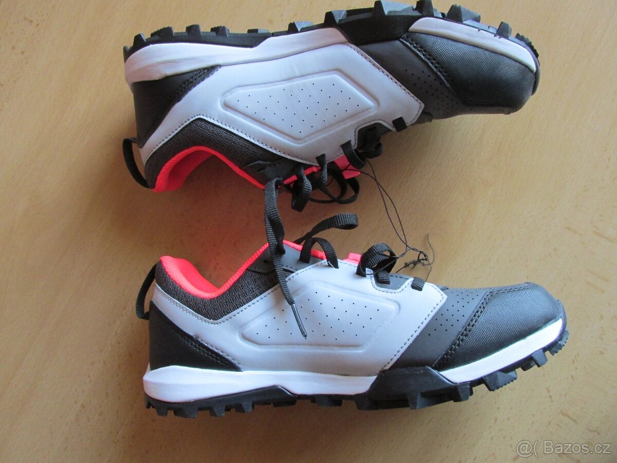 CYKLISTICKÉ TRETRY , SPPORTOVNÍ BOTY - 3