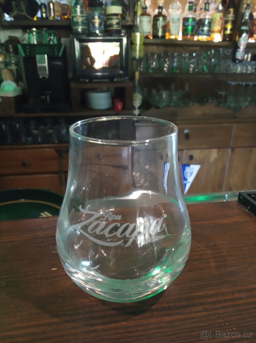 RUM ZACAPA - orig. SKLENIČKY - 3