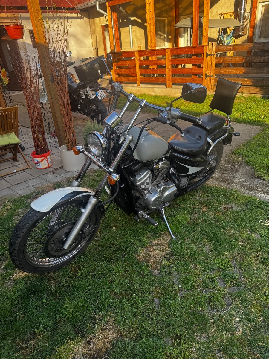 Honda VT 600 - 3