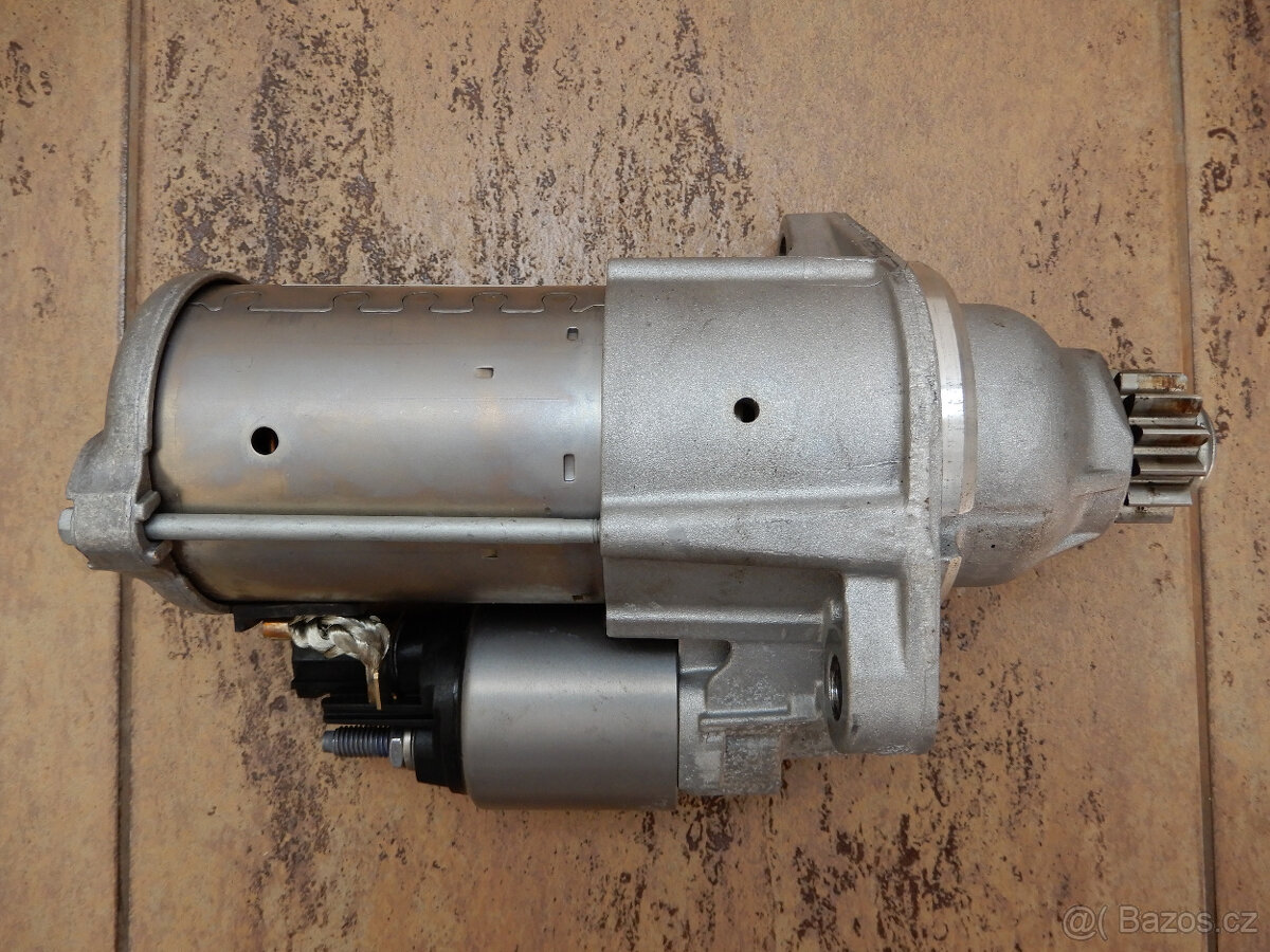 Startér 0AM911022C - 3