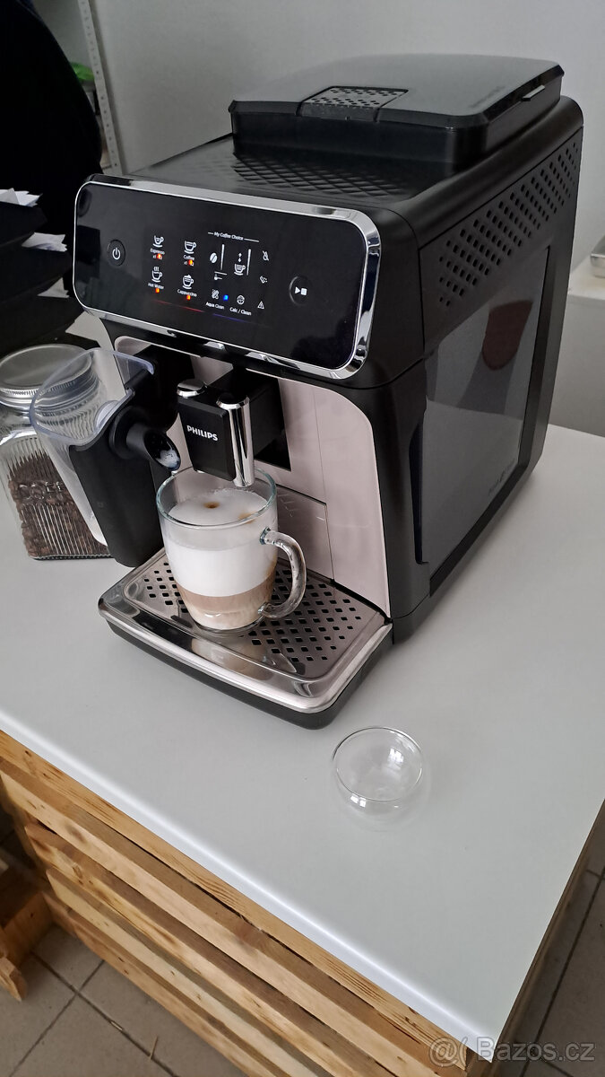 Automatický kávovar Philips na zrnkovou kávu - 3