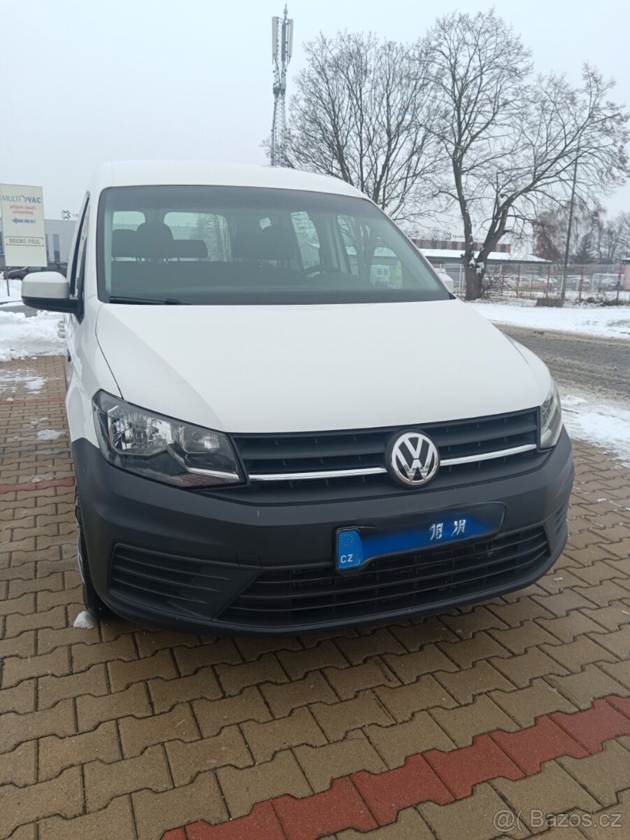 VW CADDY 2,0TDI 55KW rok 2016 - 3