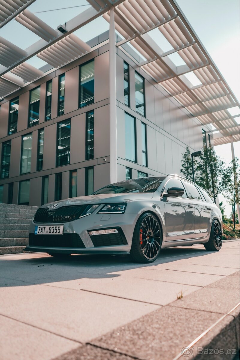 Škoda Octavia RS 245 Combi - 3
