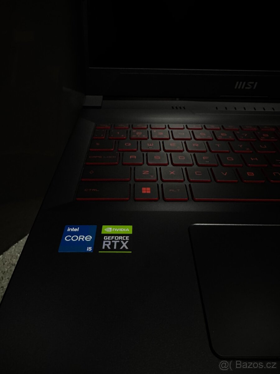 Nový MSI Katana GF66 11UE NEPOUŽITÝ - 3