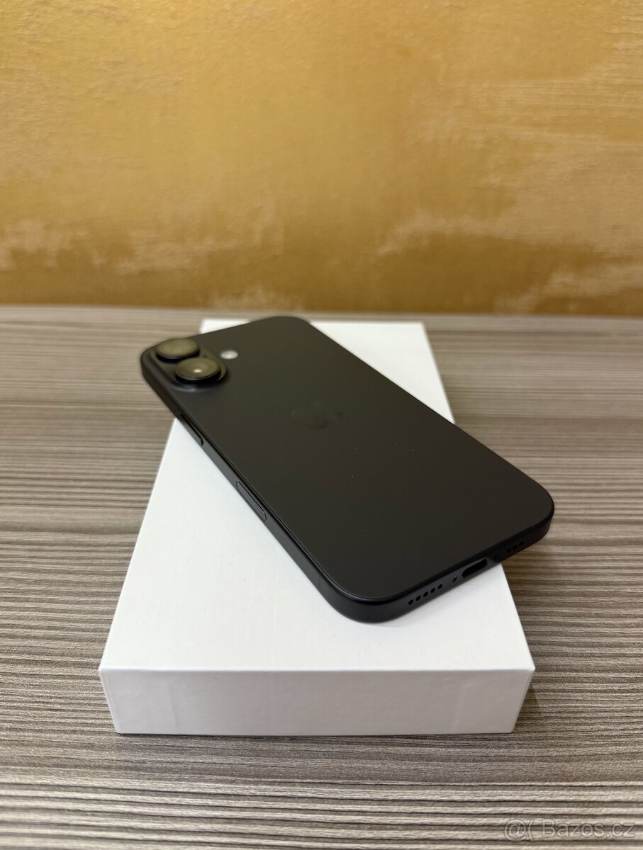 Apple iPhone 16 128GB černý TOP apple záruka, 100% baterie - 3