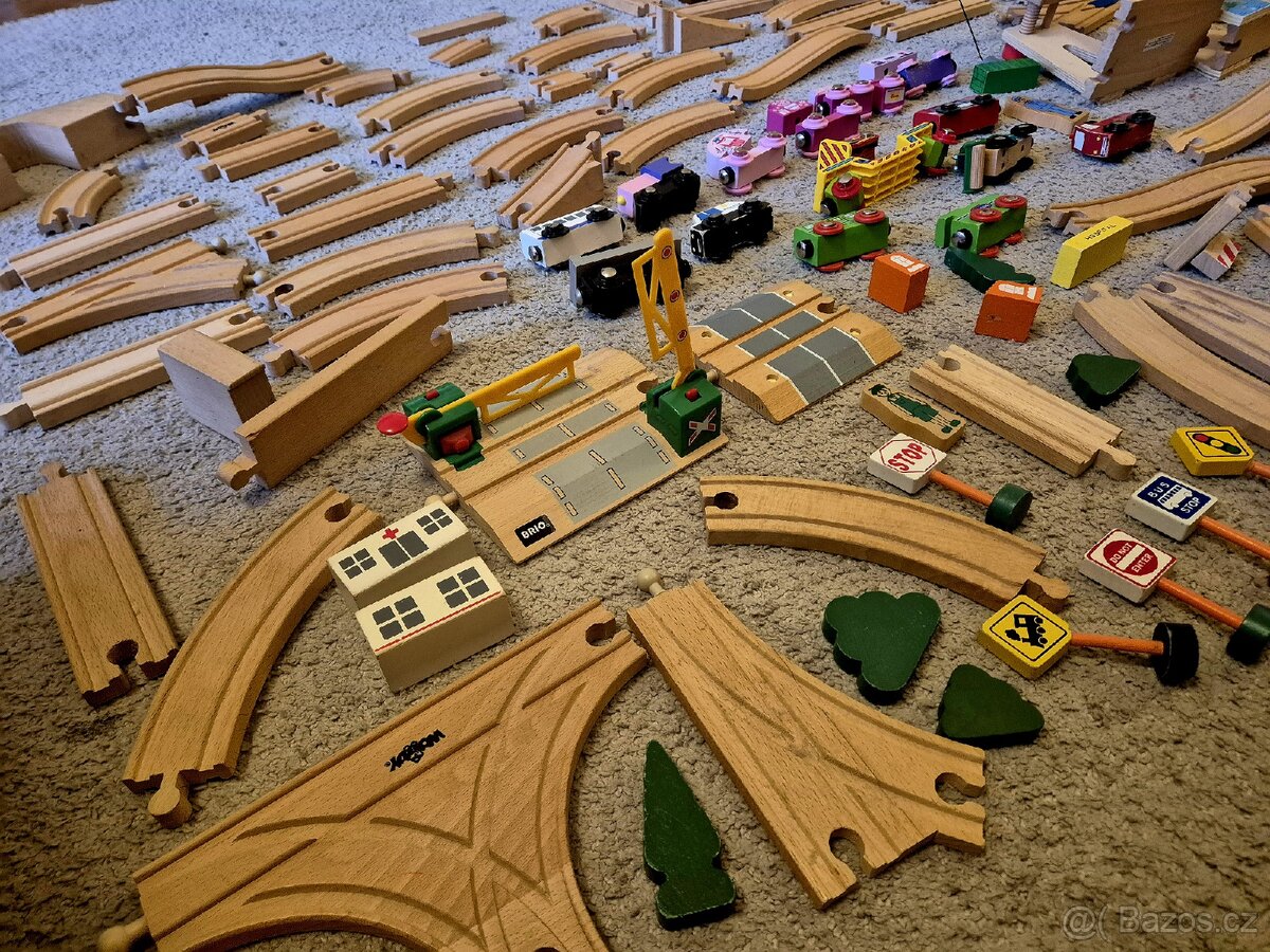 Dřevěné koleje a vláčky - 3