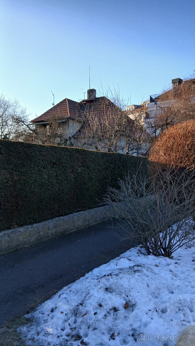 Dům se zahradou - 3