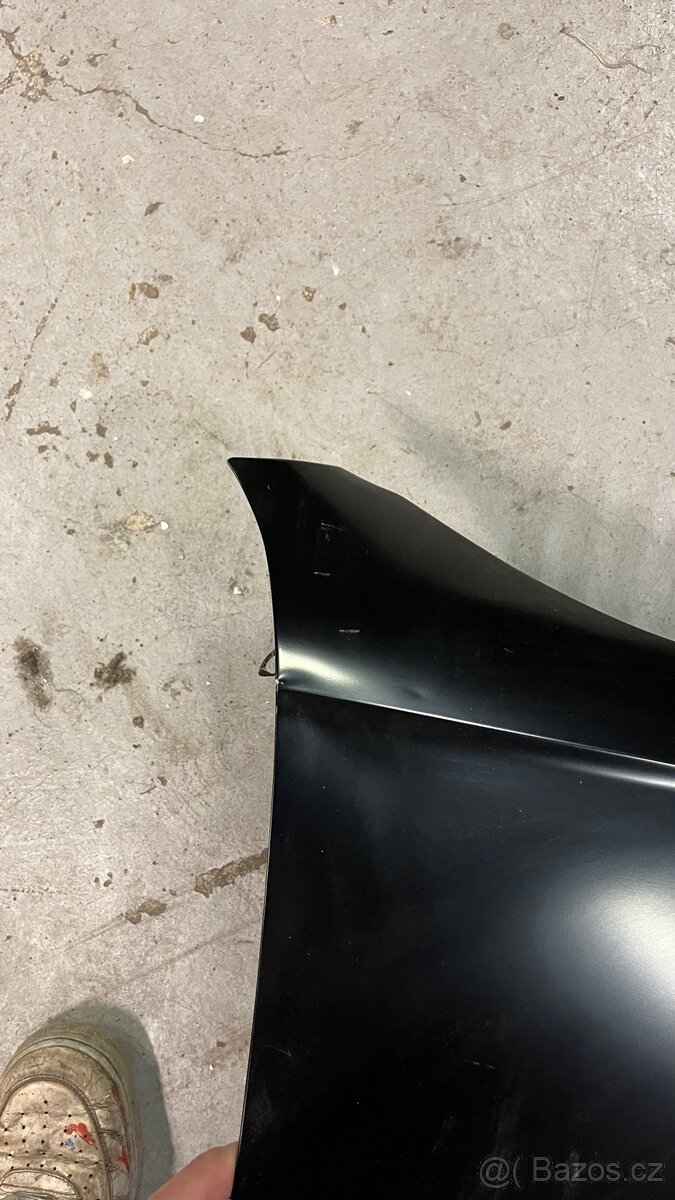 Mazda 3 pravý přední blatník - 3