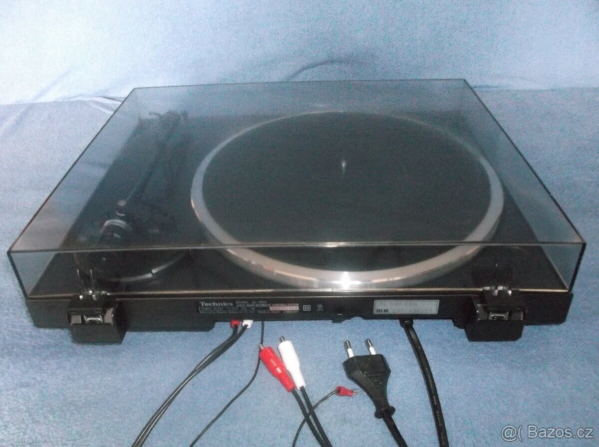 Gramofon TECHNICS SL-DD3 - 3