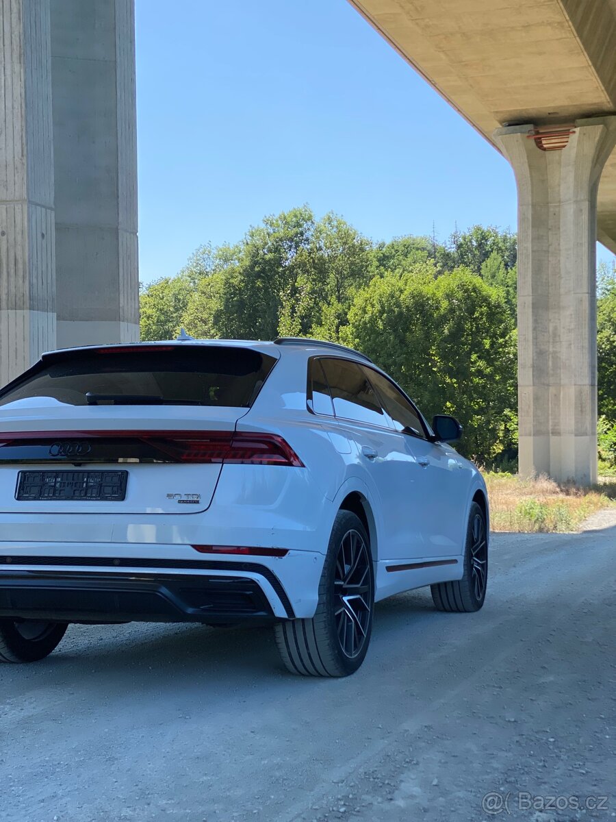 Audi Q8 - 3
