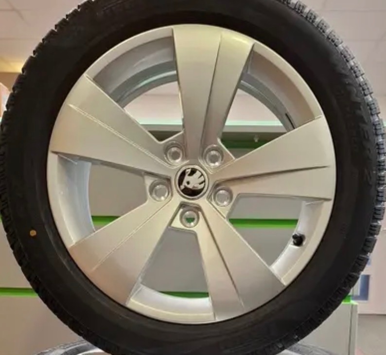Nové Zimní komplety Škoda Superb originál 215/55 R17” - 3
