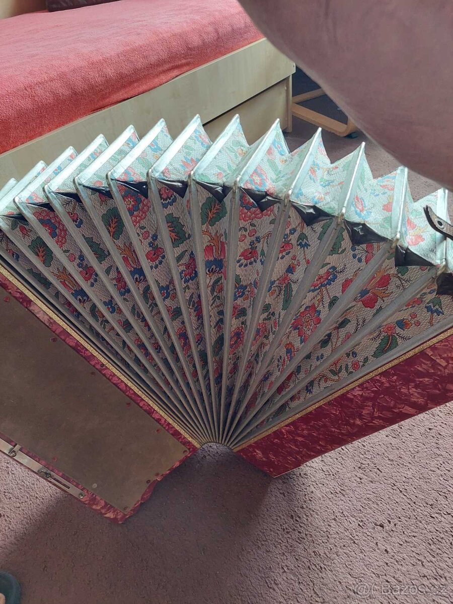 Tahací harmonika - chromatika - 3