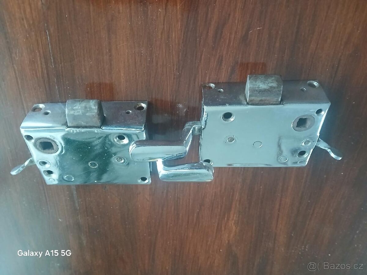 Aero 30, 50 - zámky dveří P+L - 3