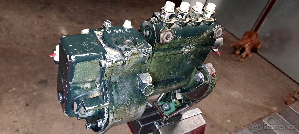 Vstřikovací čerpadlo 2446 na Zetor - 3