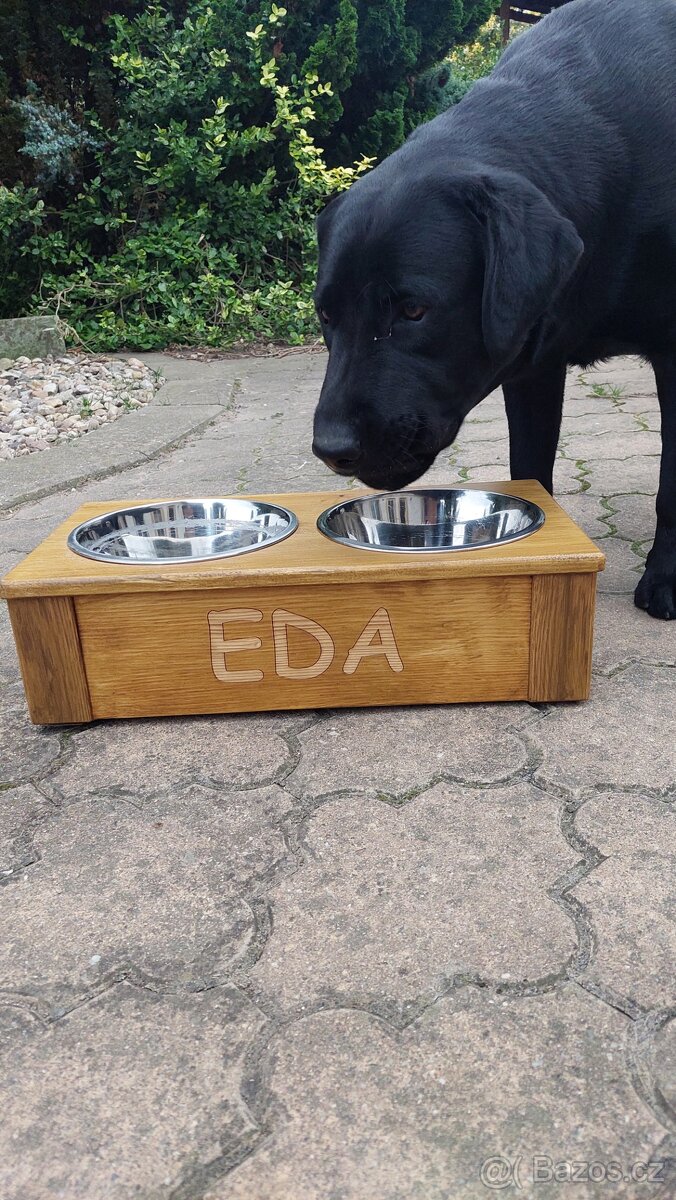 Psí bar-stojan na misky - 3