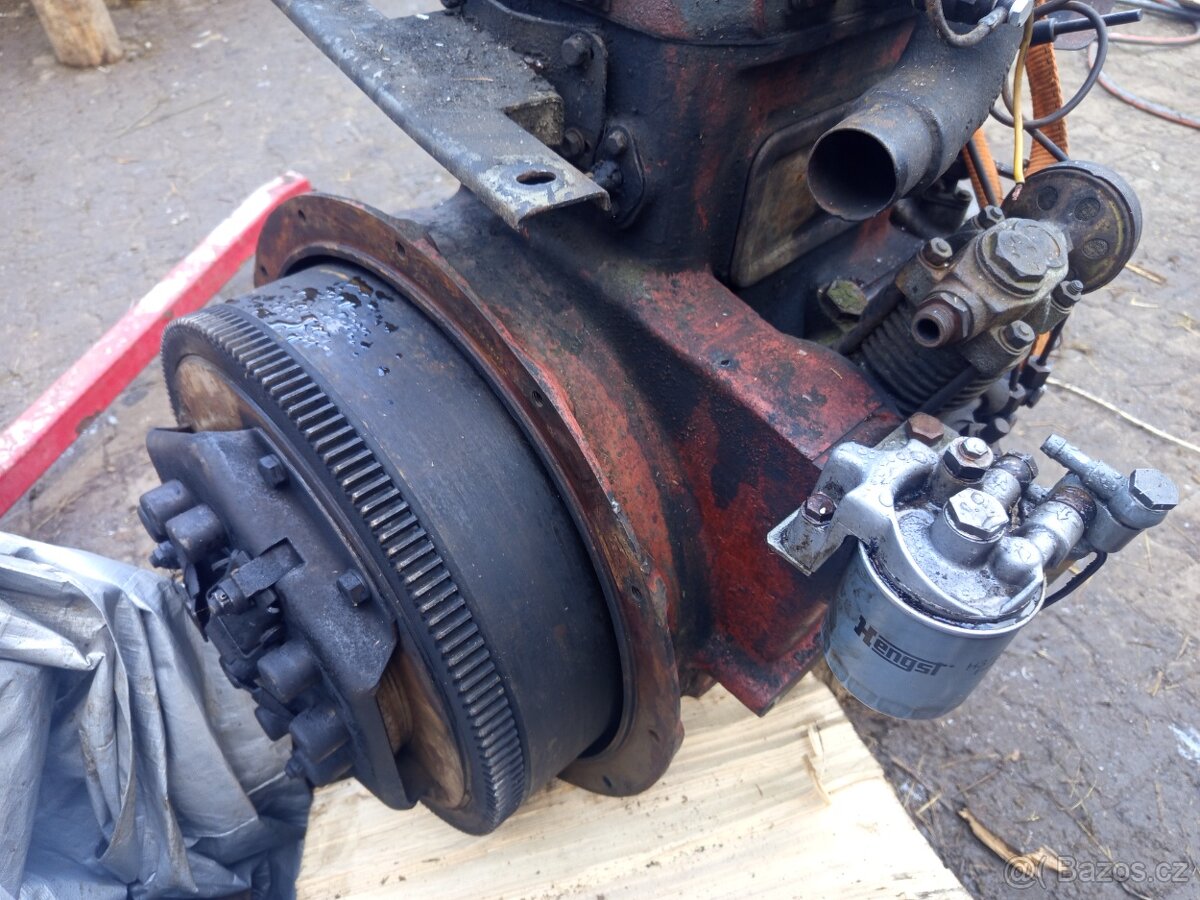 Prodám motor Zetor 25A - 3