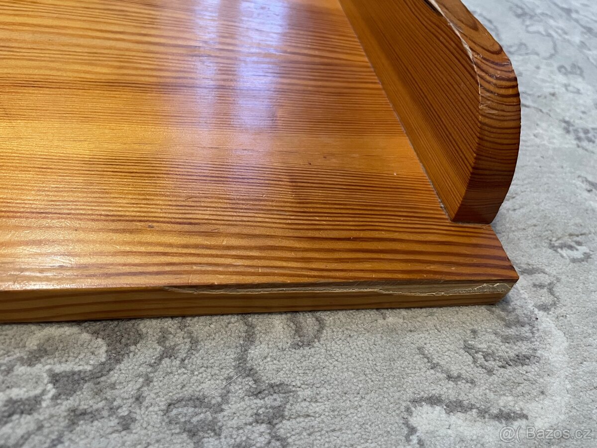 Přebalovací pult - 3