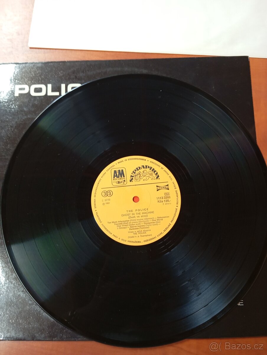 LP - The police ghost in the machine - 3