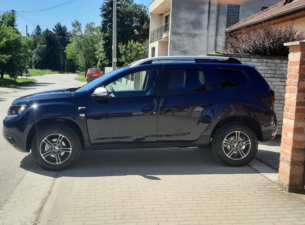 Duster 1,6 Benzin 84kw 4x4 SUV - 3