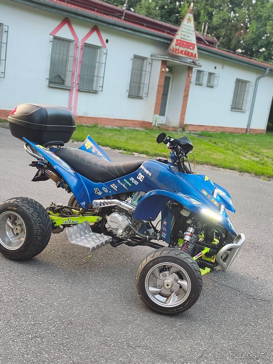 Čtyřkolka