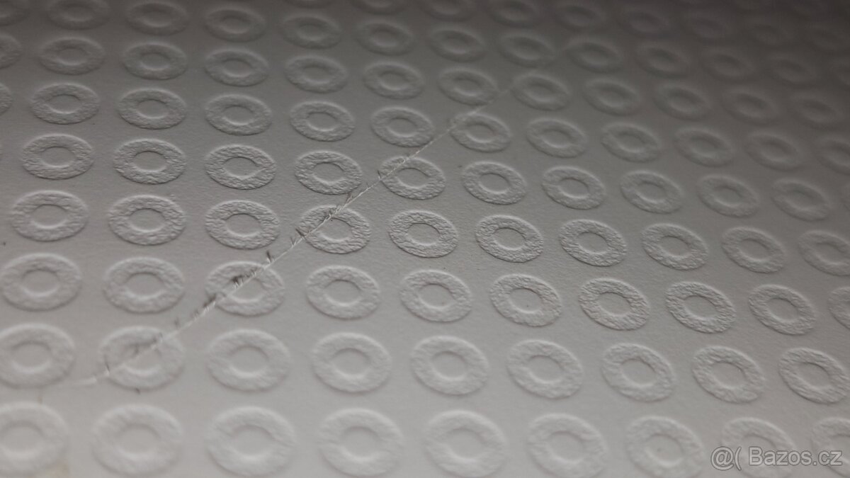 IKEA BYLLAN podložka pod NTB - 3