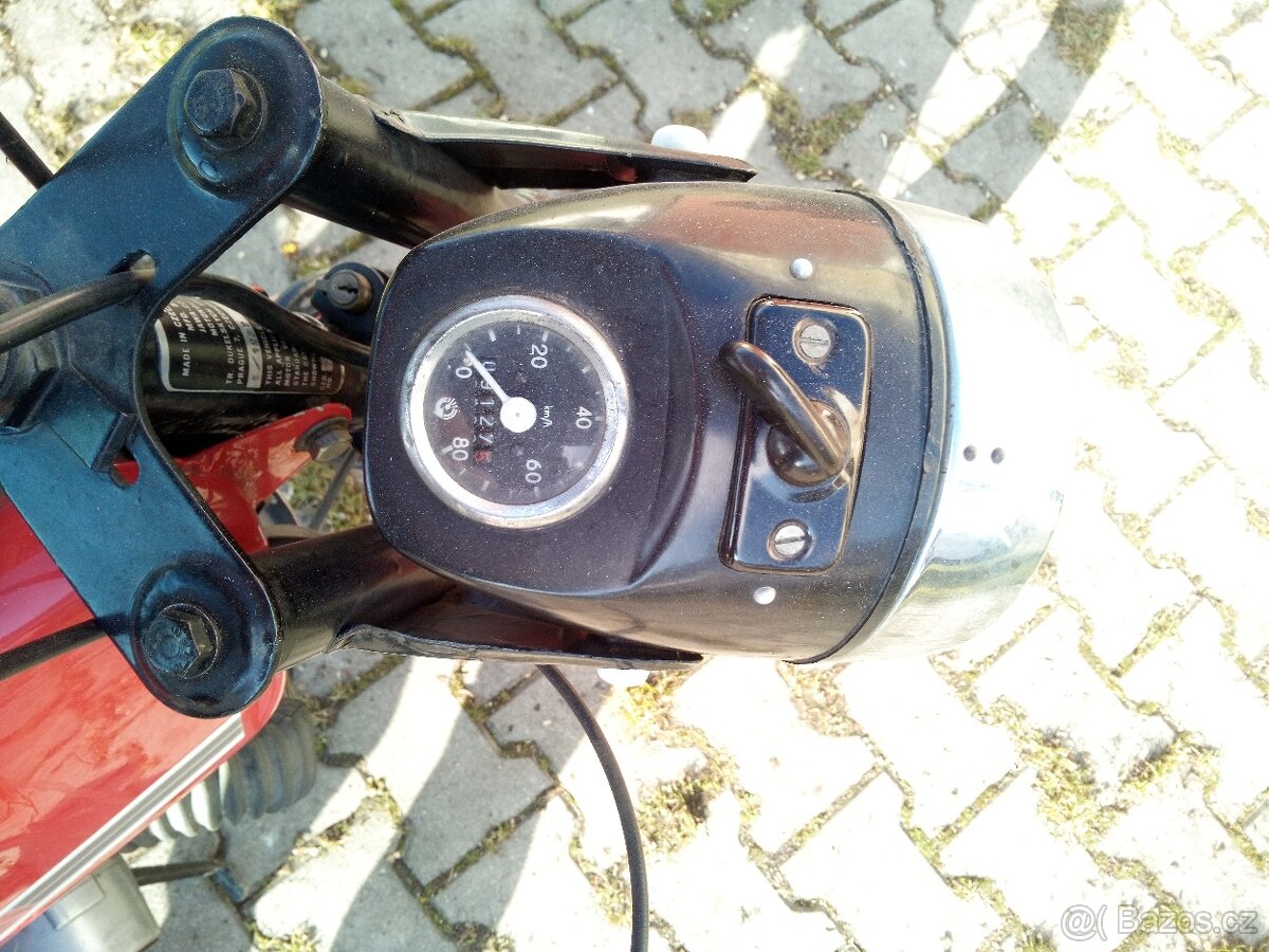 Jawa 50/23 Mustang - 3