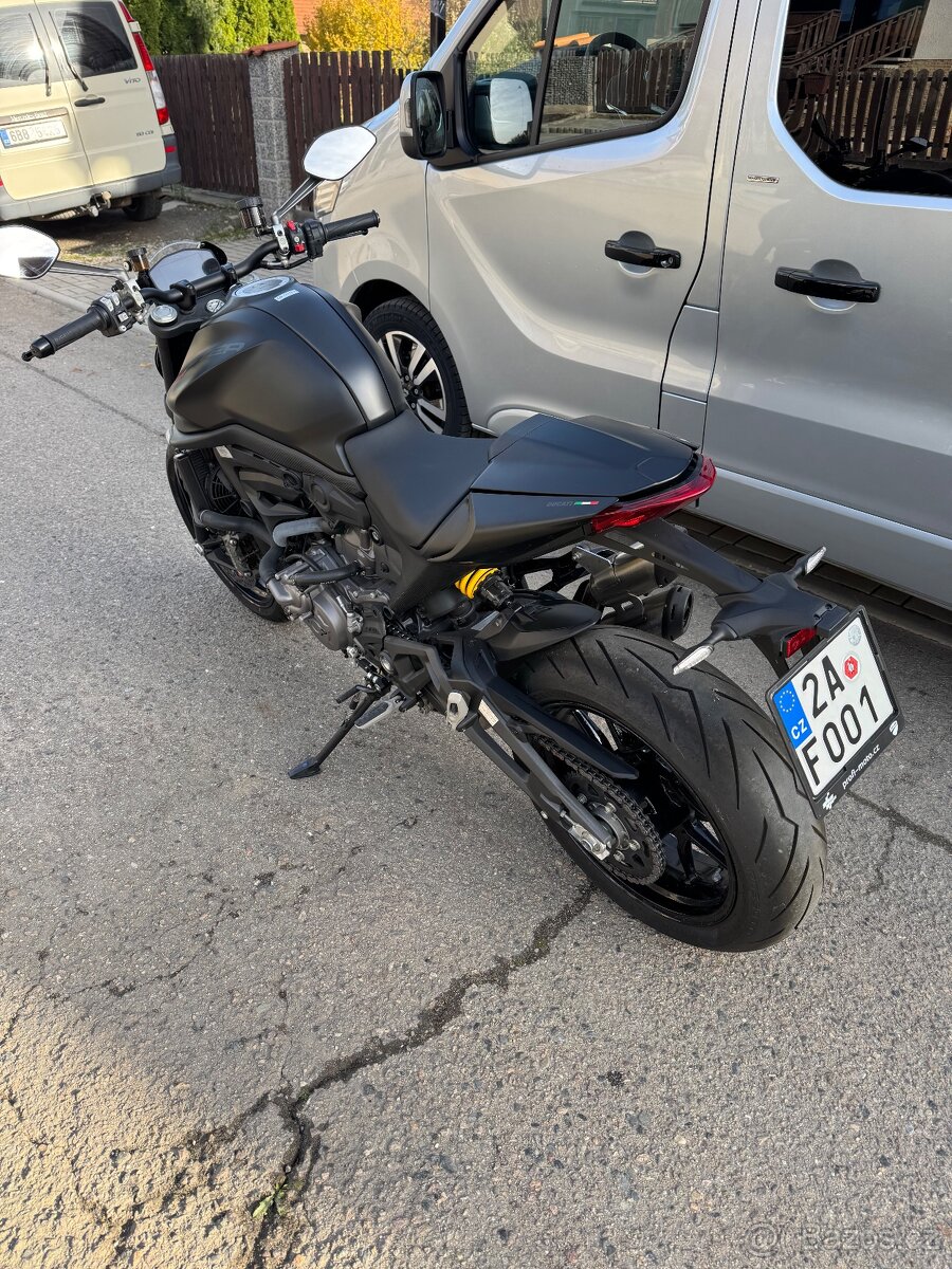 Ducati Monster+ 2022 937 - 3