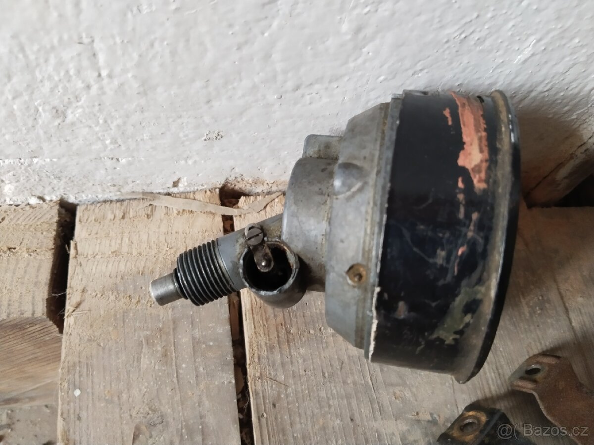 Jawa 350 pérák - 3