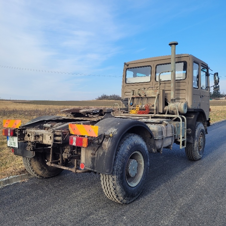 Vojenský tahač ÖAF (MAN) 12.192 - 3