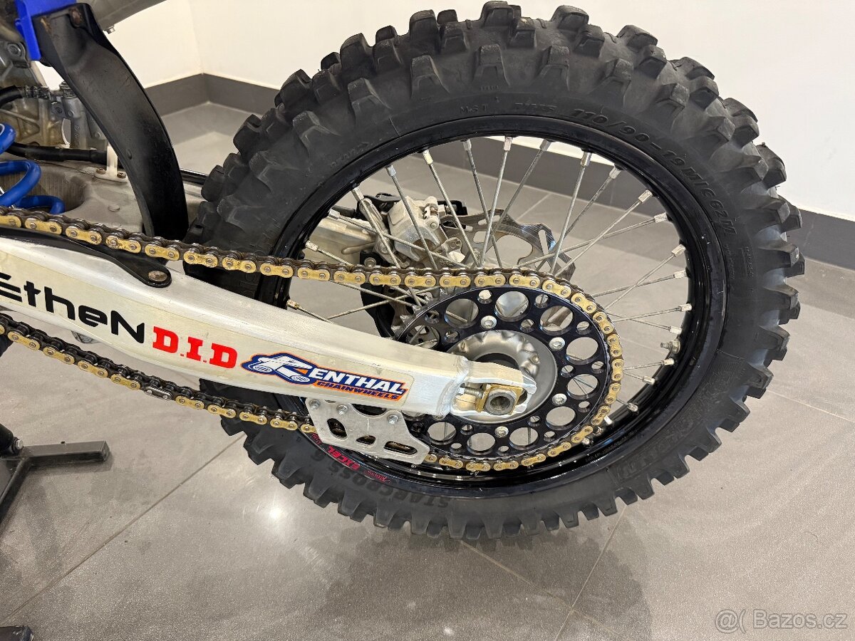 Yamaha yzf 250
