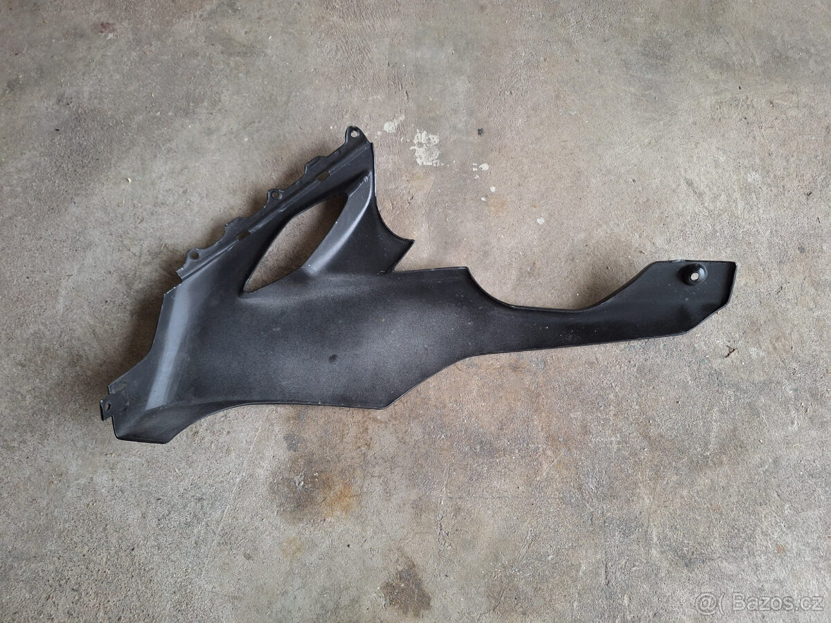 Kawasaki ZX-10R, 2008 - 10, Pravá kapotáž - 3