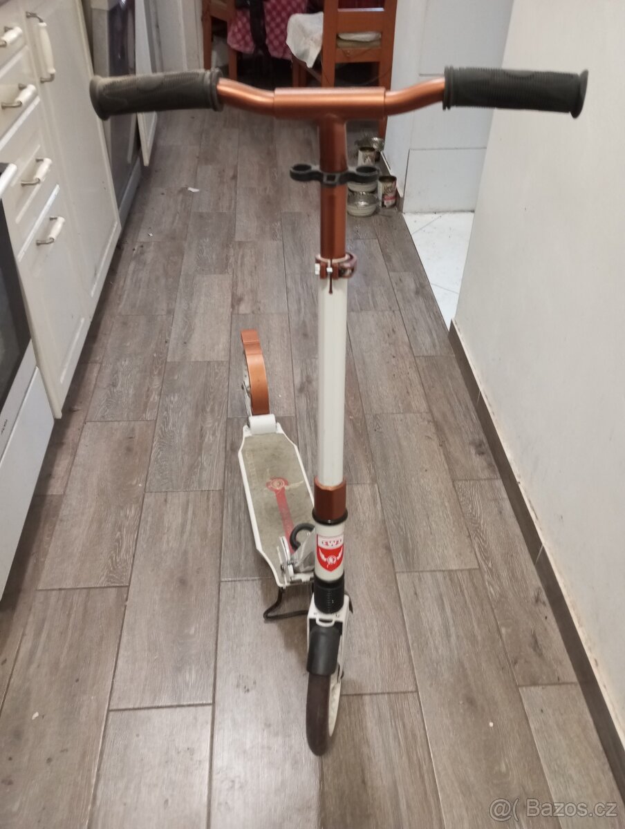 Koloběžka Worker Billo světle hnědá do 100 kg - 3