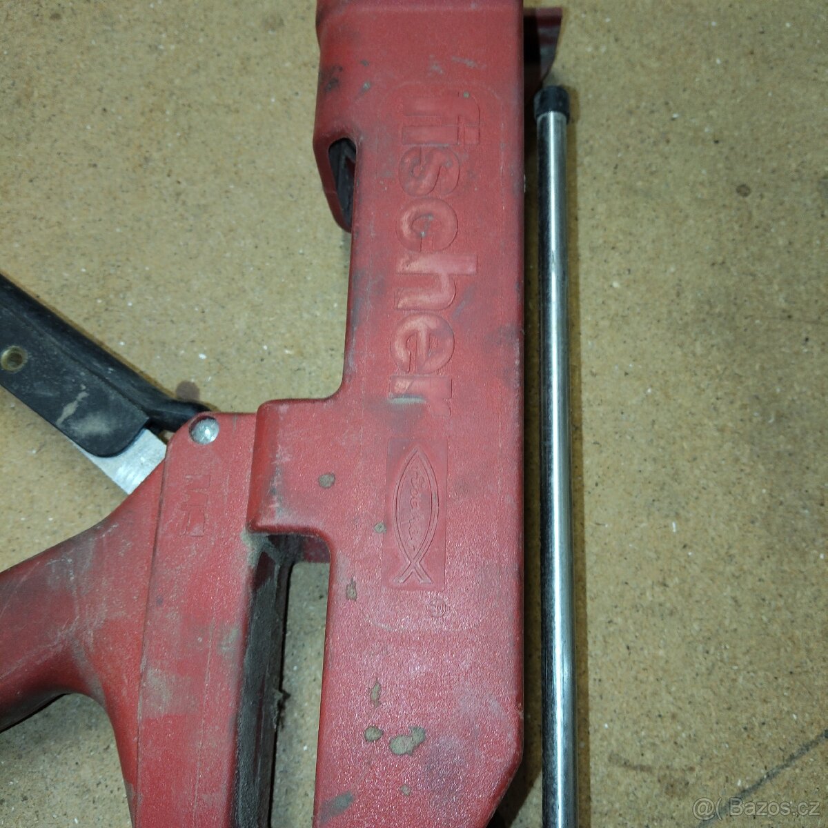 Pistole pro chemickou kotvu - 3