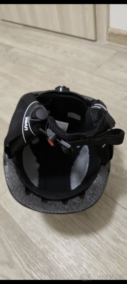 Dětská lyžařská přilba Uvex - 3
