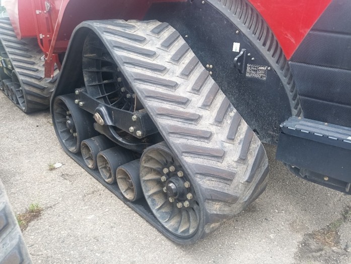 Pásový traktor Case IH Quadtrac 620 - 3