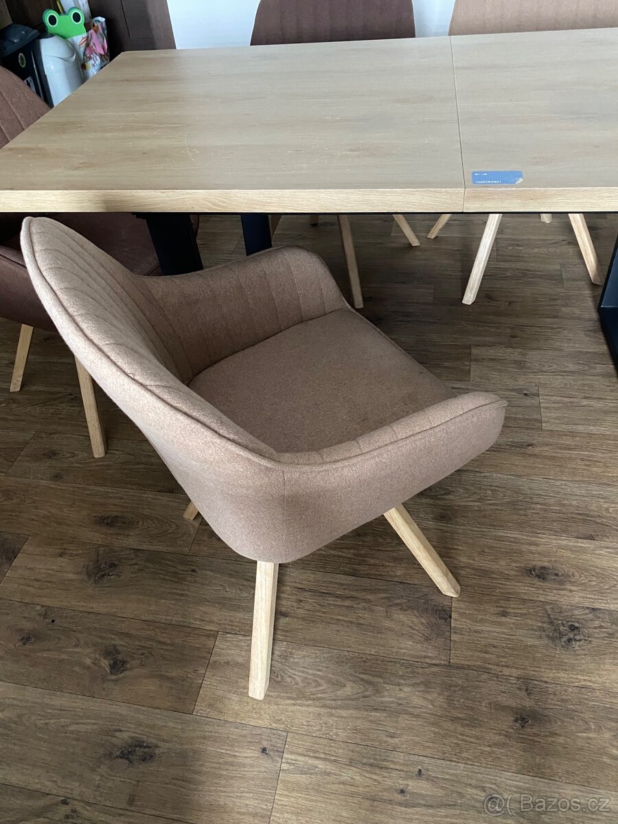 Jidelni stul a 6 jidelnich křesílek - 3