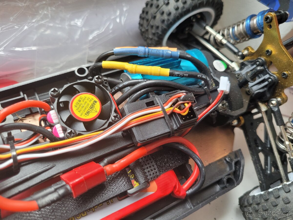 4WD buggy 1/12. brushless motor