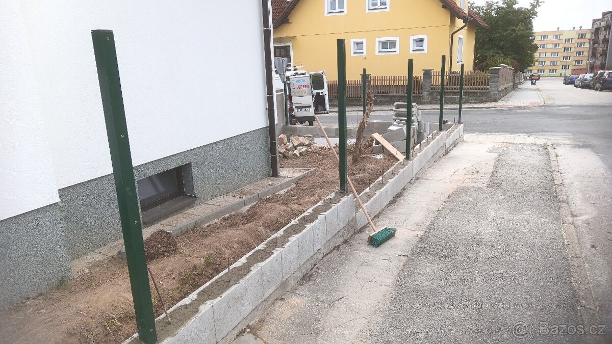 Rekonstrukce, zednické práce, výměna oken - 3