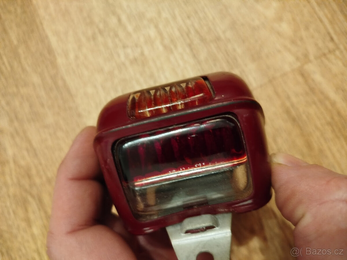 zadní světlo JAWA kývačka, panelka - 3