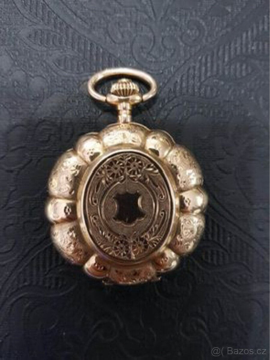 Zlaté gravírované tříplášťové hodinky REMONTOIR - 3