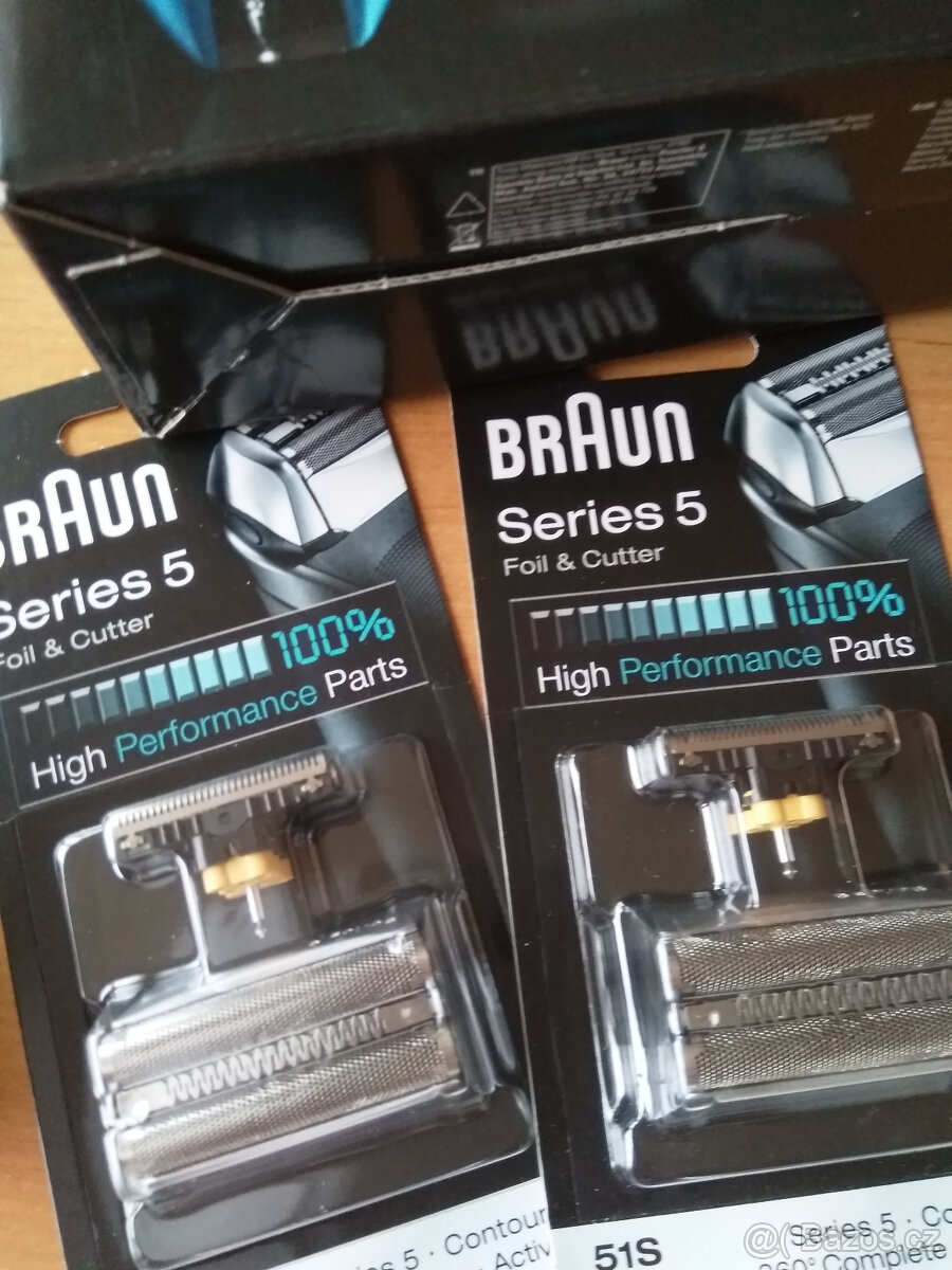 Holicí strojek Braun + 2 nové náhradní hlavice, voděodolný - 3